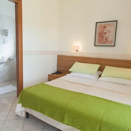 Lido Отель Васто